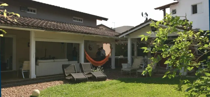 Parke Lane Guaruja, Casa À Venda em condomínio fechado