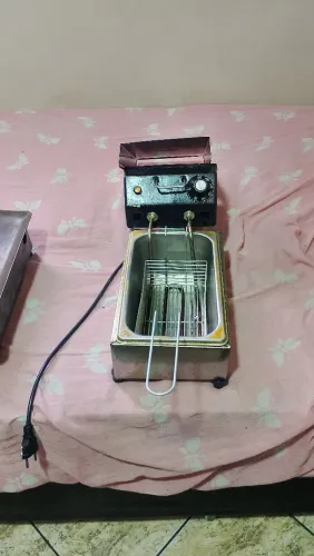 Fritadeira batatas ,chapa a gás ,Air freer ,tudo no precinho!!!