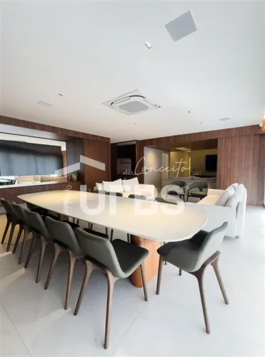 Apartamento mobiliado com 3 suítes à venda no Parque Flamboyant