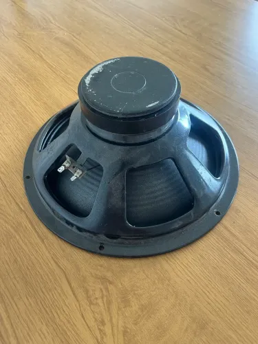 Auto Falante Cubo de Guitarra de 12