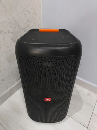 JBL PartyBox 100 | Excelente Estado | R$ 1.500