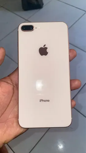 iPhone 8 Plus