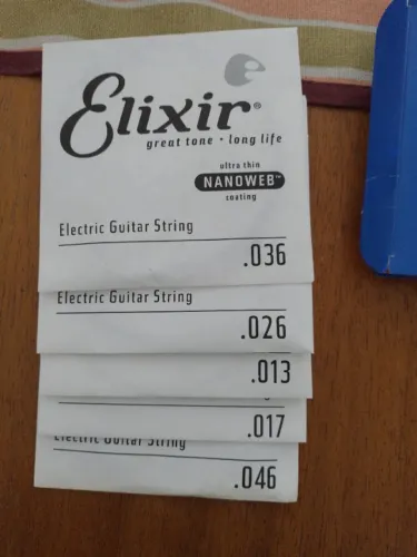 Cordas Para Violão e Guitarra 