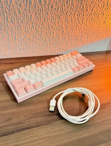 Teclado Mecânico - Redragon Fizz
