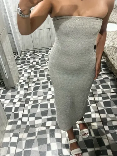Vestido cast