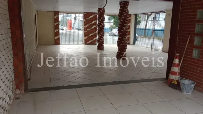 VENDA DE GALPÃO COMERCIAL NO BAIRRO ANO BOM, BARRA MANSA/RJ
