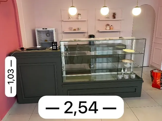 MARcenaria COMPLETA DE CONFEITARIA À VENDA!