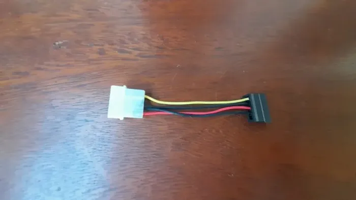 Cabo de Força Adaptador Fonte IDE Molex / Sata para HD, SSD, Leitores de DVD