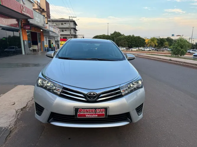 Toyota Corolla GLI 1.8 Flex 16V Aut. 2015