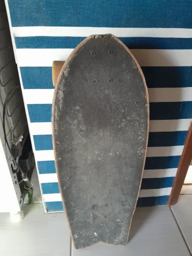 Skate simulador de surf