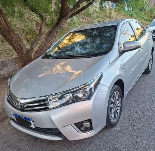 Toyota Corolla GLI 1.8 Flex 16V Aut. 2016