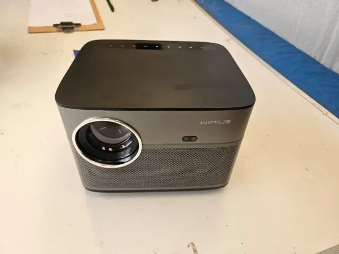 Wimius Projetor P64 Projector 1080P Foco automático