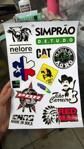 Cartelas grandes de adesivos