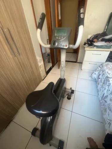 Vendo Bicicleta ergométrica vertical profissional