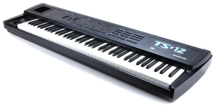 Teclado Ensoniq Ts-12 Workstation 76 Teclas