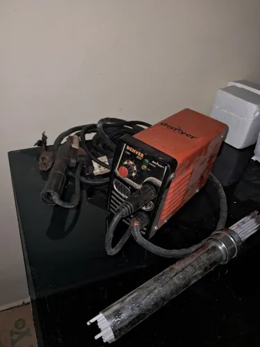 Maquina de solda elétrica