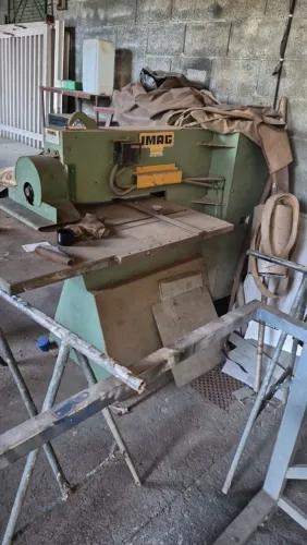 Máquina cortar tira