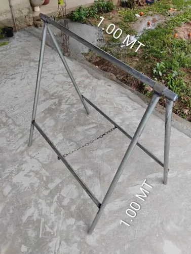 Cavalete dobrável