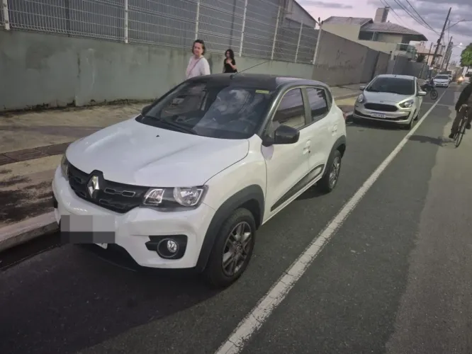 Renault Kwid Intense 1.0 Flex 12V 5P Mec. 2018