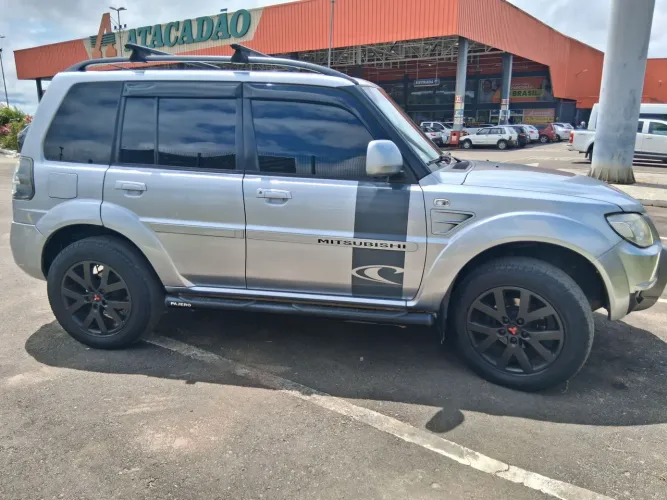 Mitsubishi Pajero TR4 2.0/ 2.0 Flex 16V 4X4 Aut. 2015