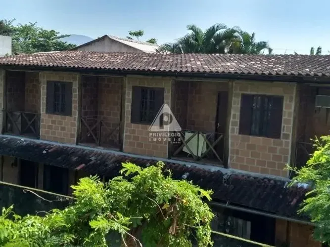 Casa duplex condomínio fechado perto praia do Recreio dos Bandeirantes