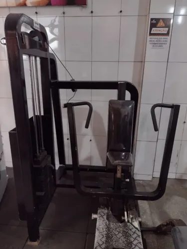 Supino sentado máquina