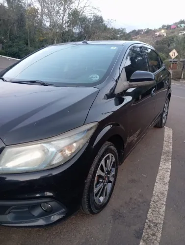 Chevrolet Onix Hatch LTZ 1.4 8V Flex Power Mec. 4P 2014