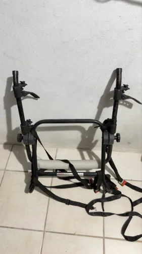Suporte veicular para bicicleta universal 