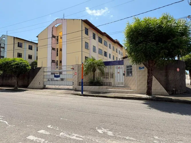 APARTAMENTO para alugar na cidade de FORTALEZA-CE