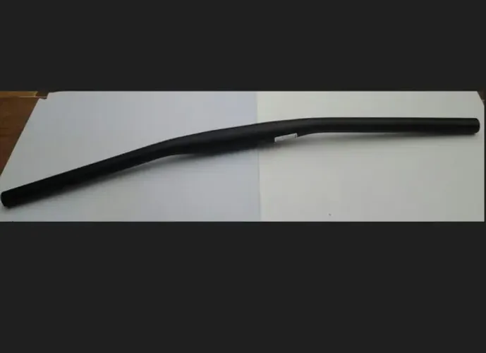 Guidão Zoom reto, 31,8X680mm, com 9º de backsweep