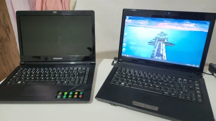 Dois notebooks