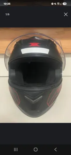 Capacete pouco usado