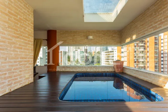 Cobertura Duplex à venda no Morumbi