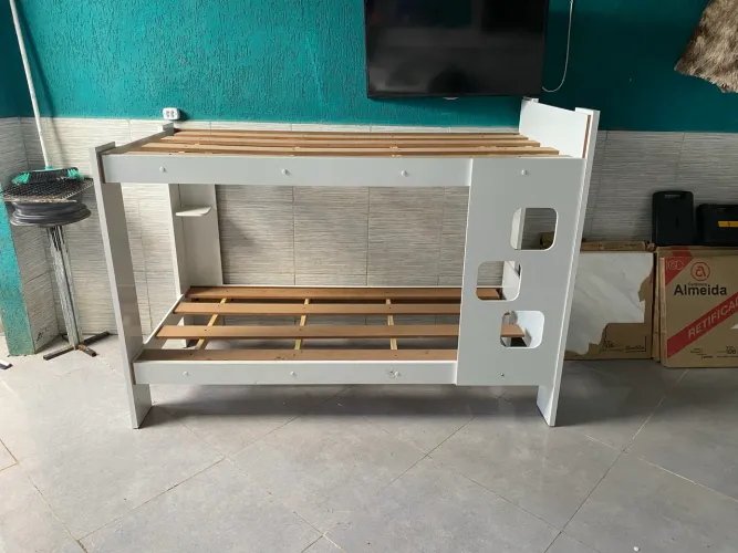 Cama beliche 2 meses , nova 