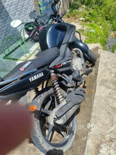 Vende-se Moto Yamaha Factor 125 2018 10.500,00