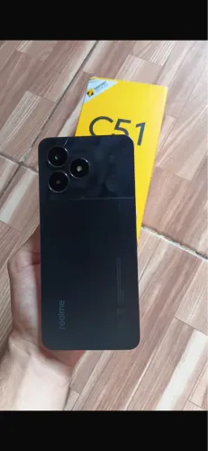 Vende-se celular realme C51, na caixa e com documento!