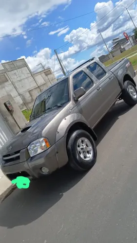 Nissan Frontier Se/se Strik/one CD 4X4 2.8 Dies 2004
