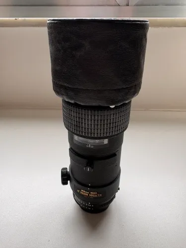 Nikon AF 300mm F4 ED