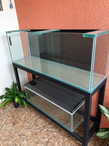 Aquário 210 litros