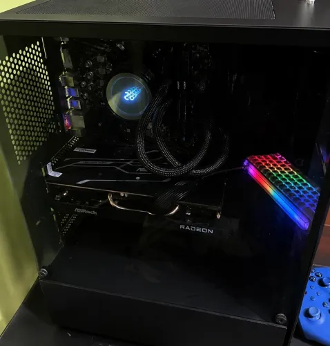 Vendo PC gamer + monitor 240hz