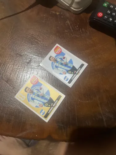 Figurinha Messi Sticker Ouro e prata