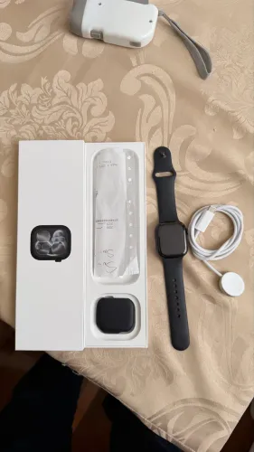 Relógio Apple Watch Série 11 - 42 mm - novo