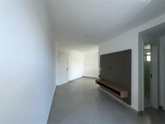 Apartamento à venda com 2 quartos em Paulicéia, Piracicaba