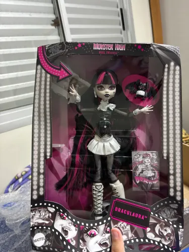 Draculaura reel drama