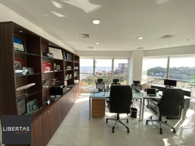 Salas Comerciais ,Imóvel MOBILIADO com 121m²