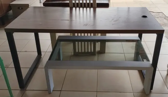 Mesa Industrial 150 Cm Com Pés de Metal
