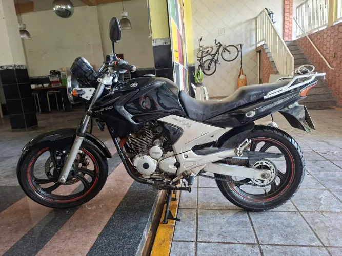 Fazer 250 2008