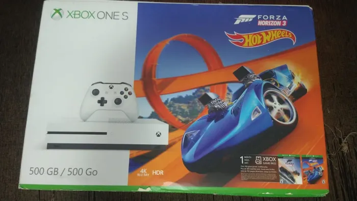 Xbox one S c/caixa