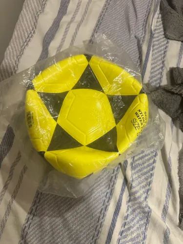     Bola Oficial de Futevôlei Mikasa FT-5 Nova