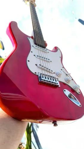 Guitarra Gianini Sonic X